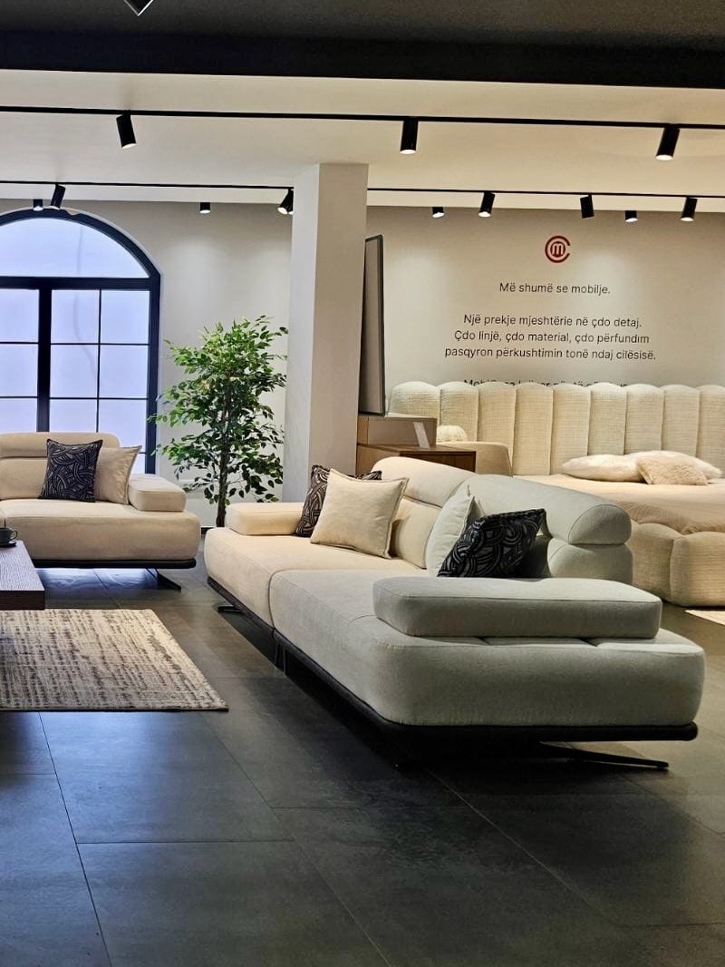 Sofa Paris dallohet për linjat e buta dhe format e – MobiCasa (2)