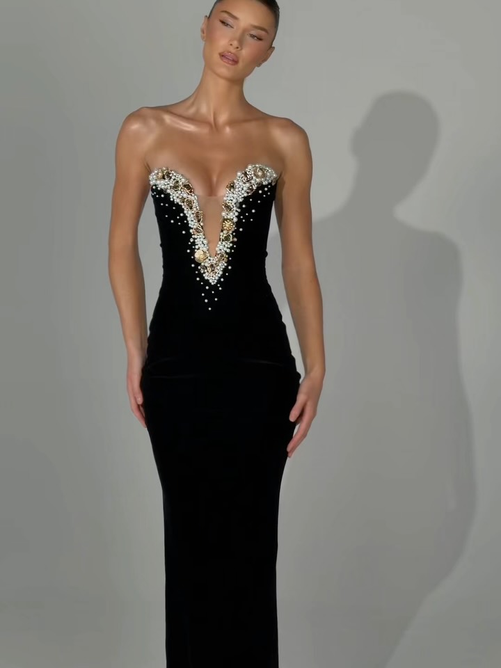 Pearls and Dreams ... Look 010 is not available to shop at – Drenusha Xharra (2)