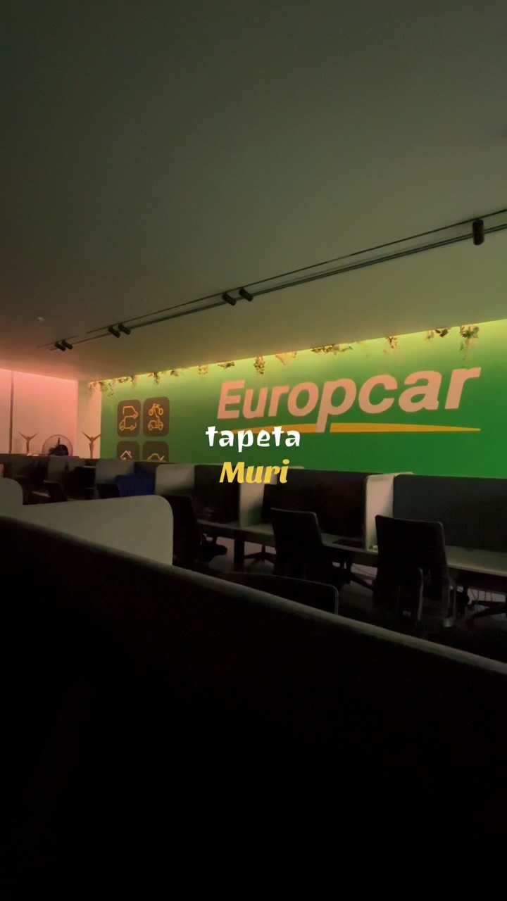 Transformo ambientin me tapeta muri!