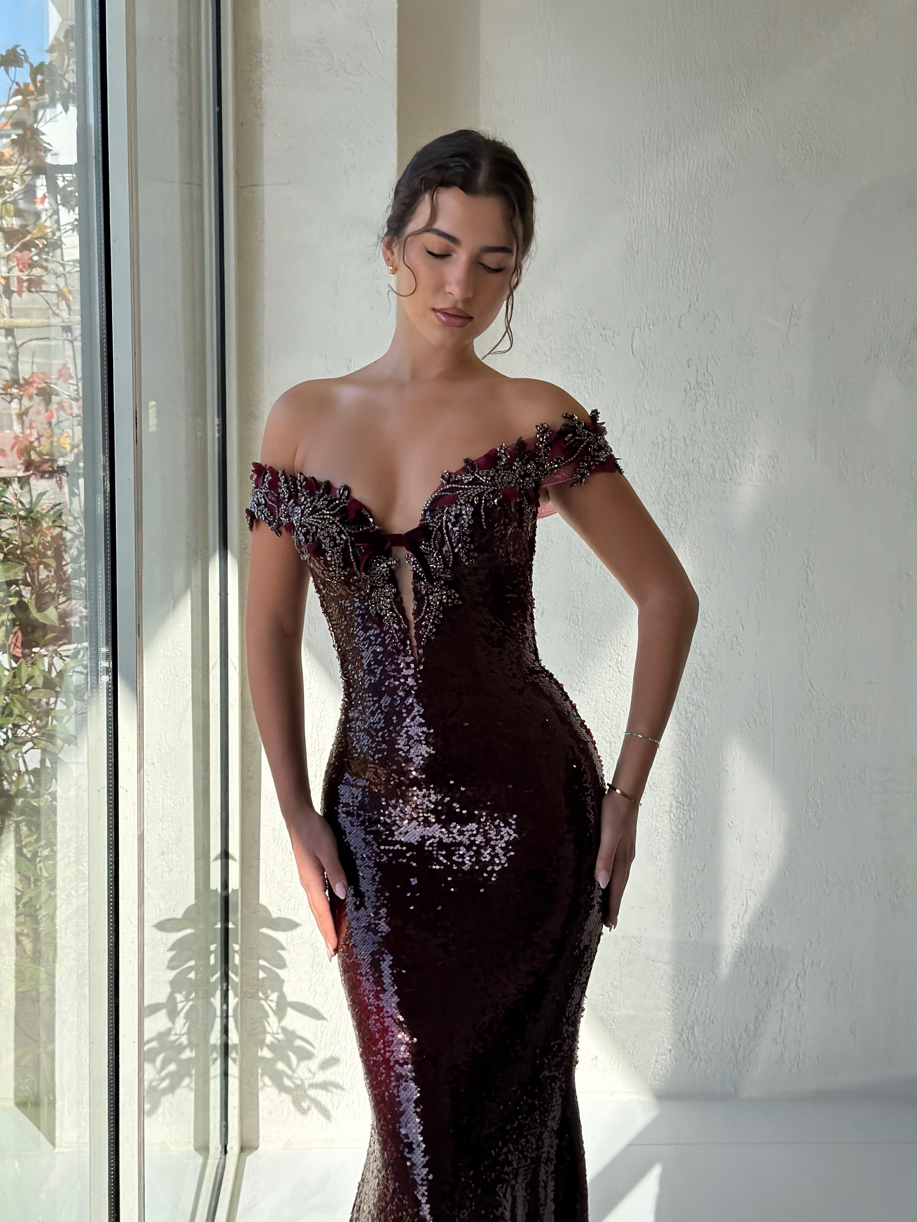 Draped in burgundy. – Teuta Matoshi (3)
