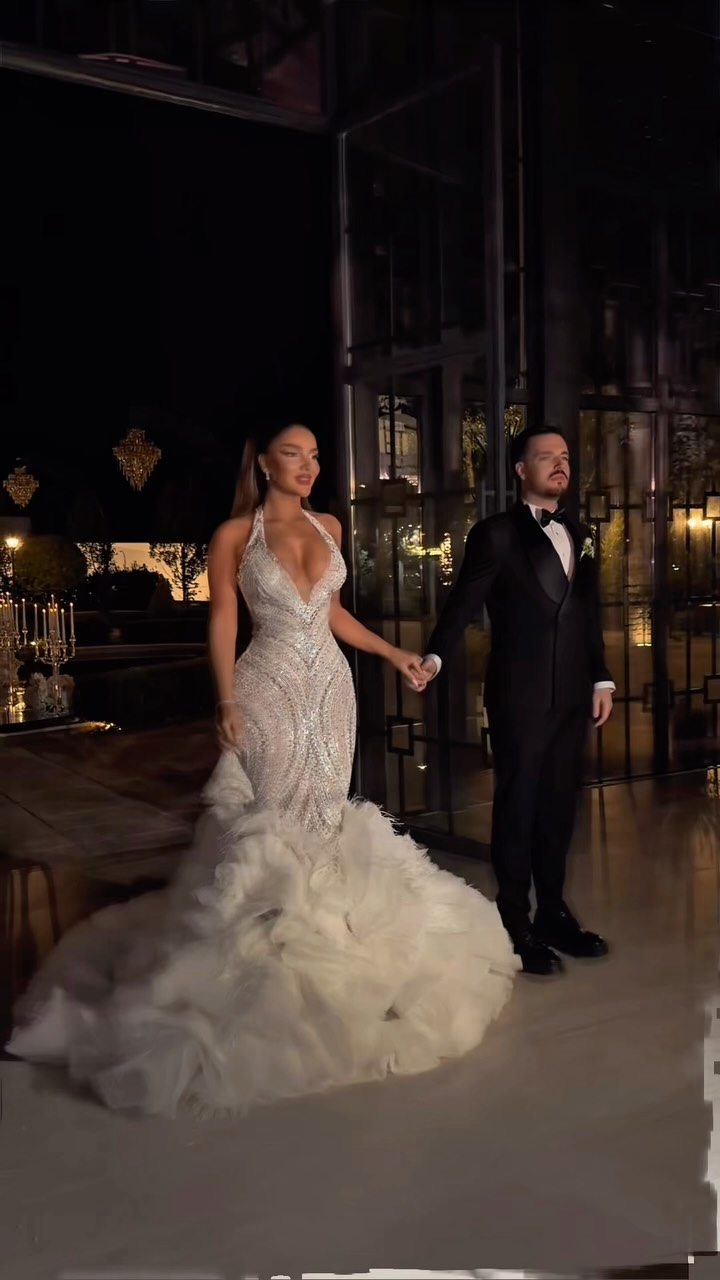 Not a true wedding without an iconic second look