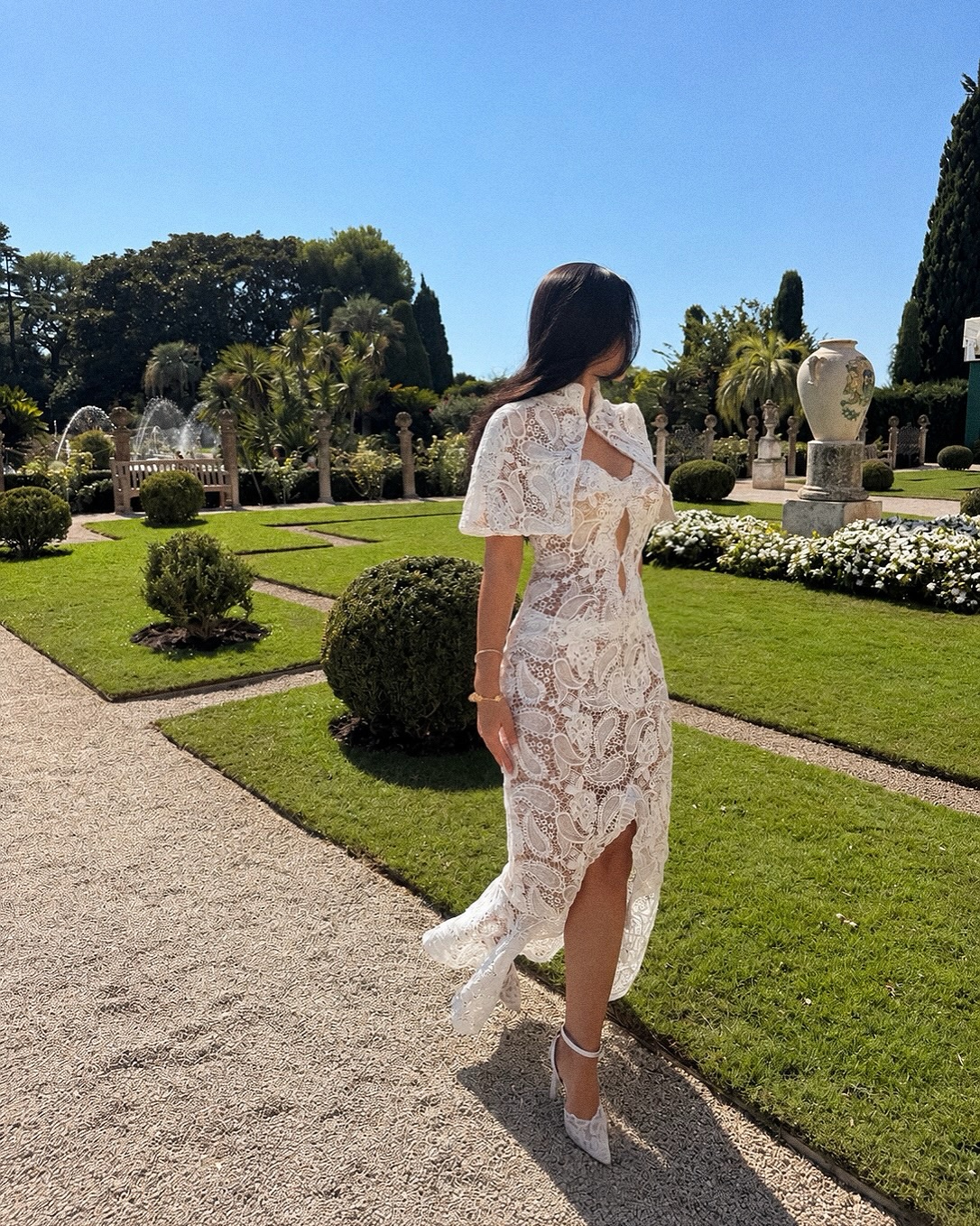 A white bridal dream on the French Riviera