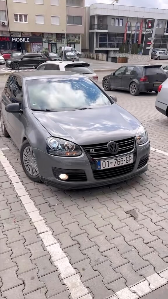 Fara Me Loop Per Golf 5 – AutoDekorUnimax