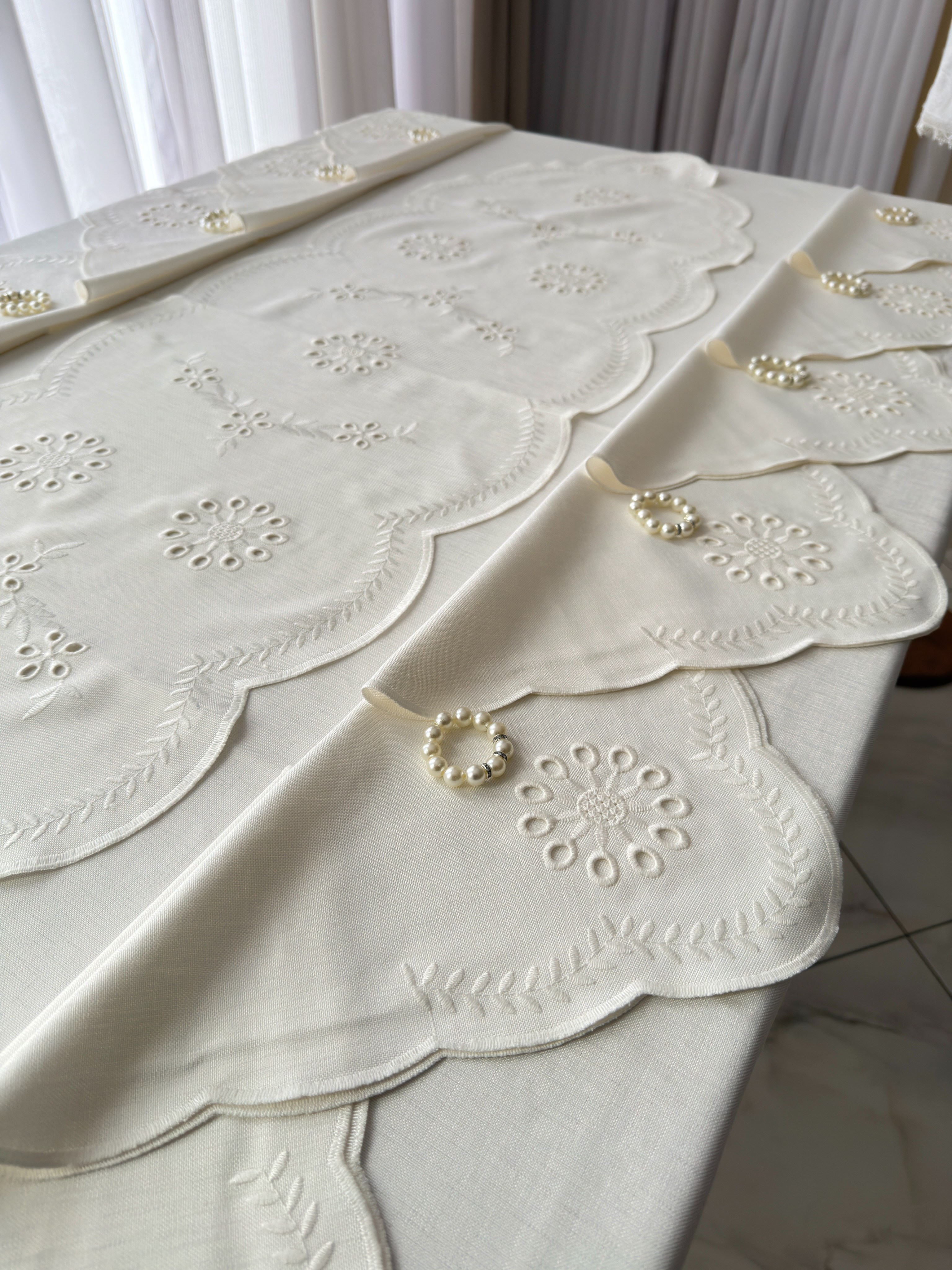 Set unik – mbulesa.per.tavolina (4)