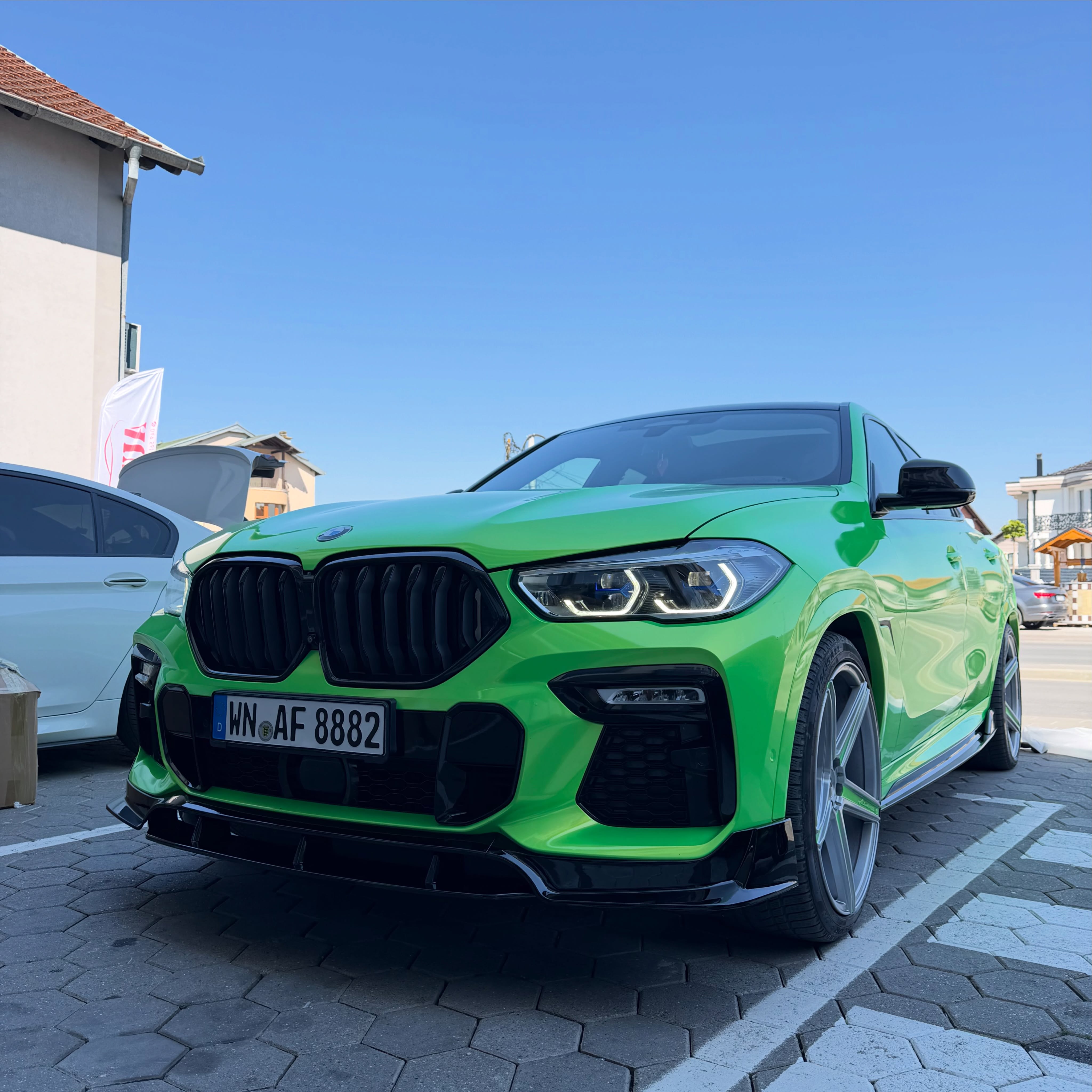 Montimi i aero kit