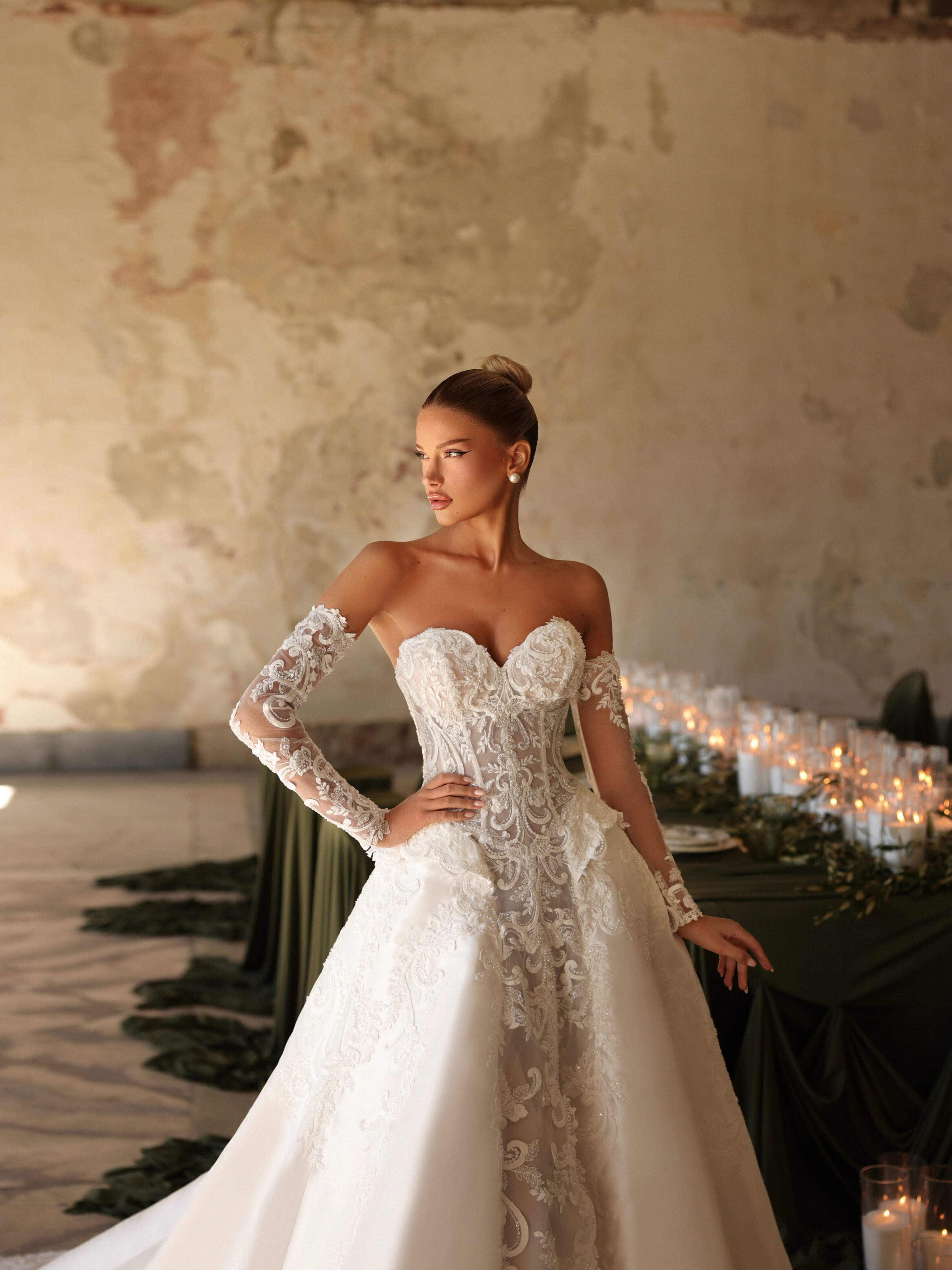 Elegance with an edge. A sculpted silhouette
