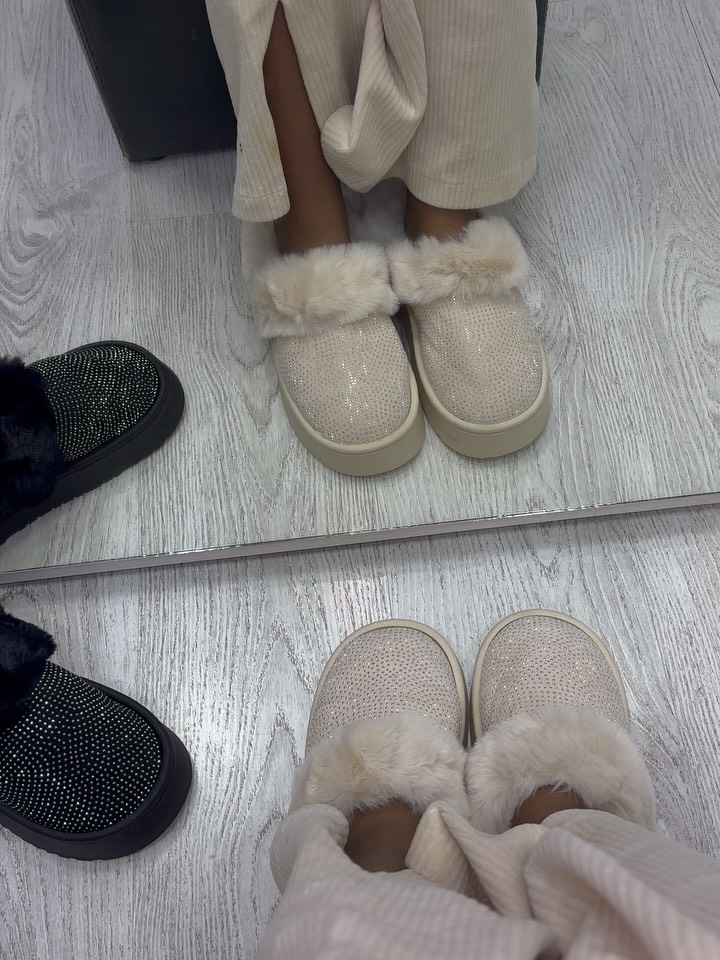 The cozy collection Çmimi – Lila shoes (3)