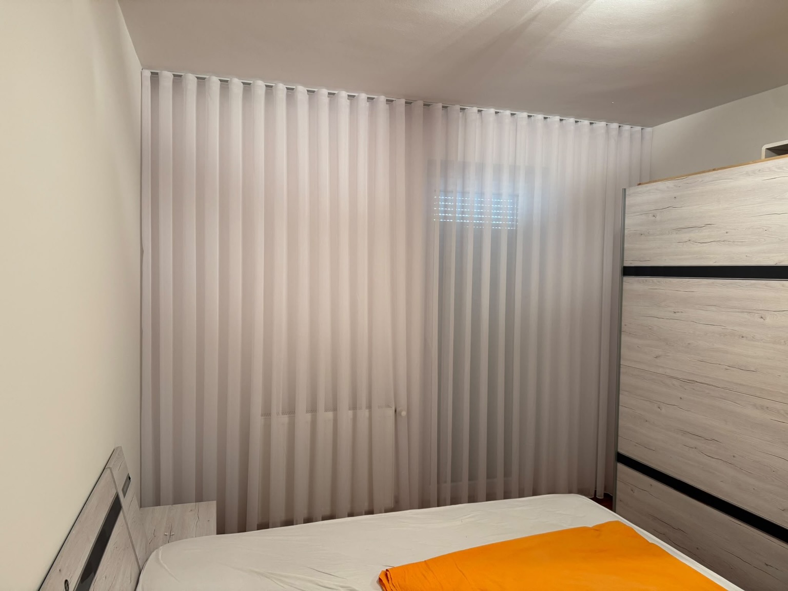 Moda nga Salloni i perdeve Lili – Salloni i perdeve Lili (3)