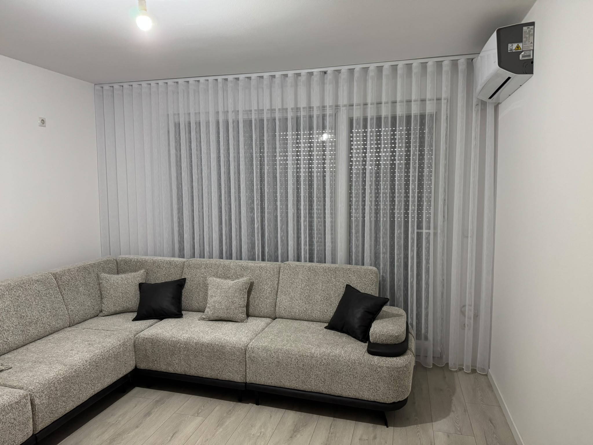 Edhe një shtëpi më e bukur me perdet nga Lili Home! – Salloni i perdeve Lili (3)