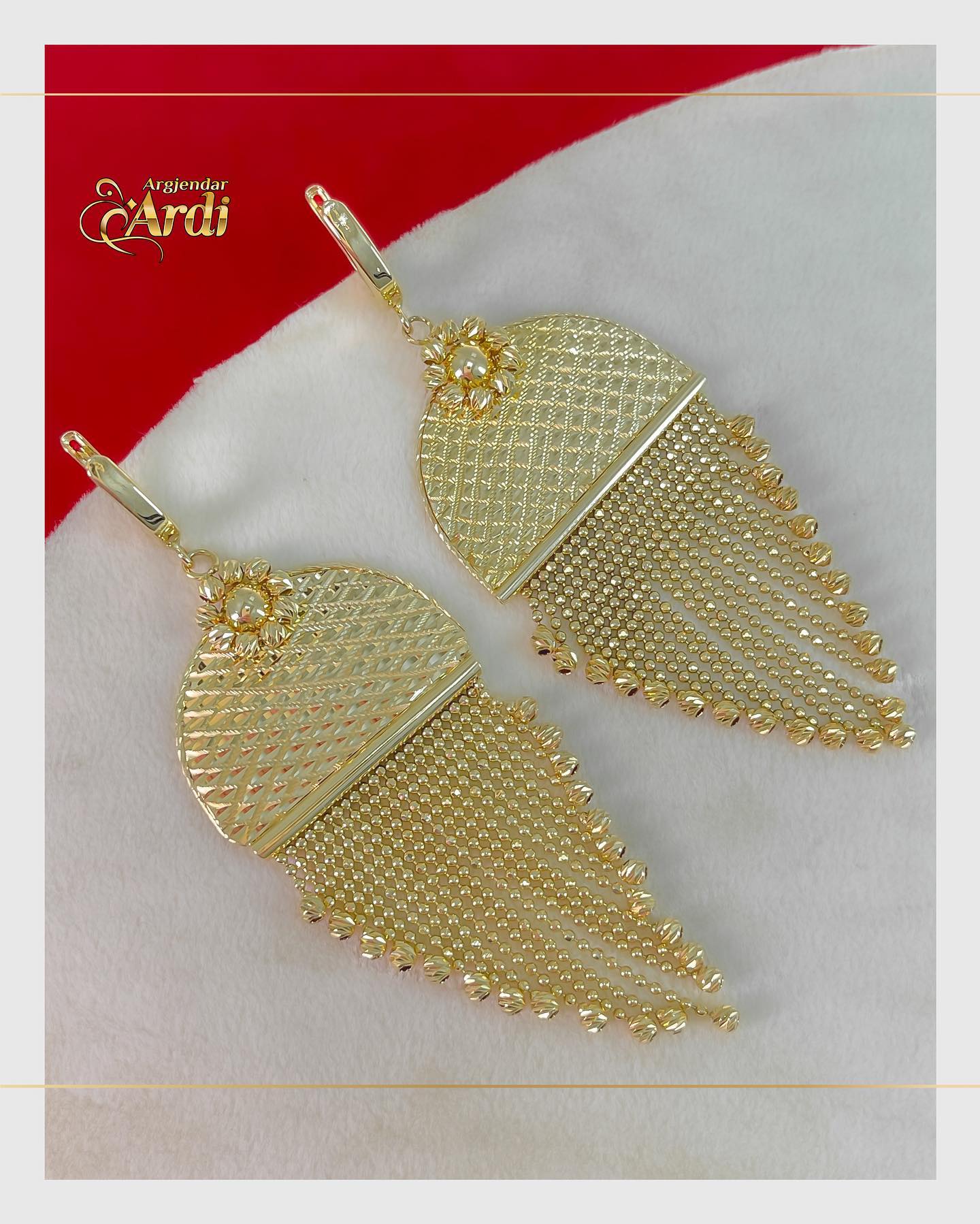 Vathë Ari 14k