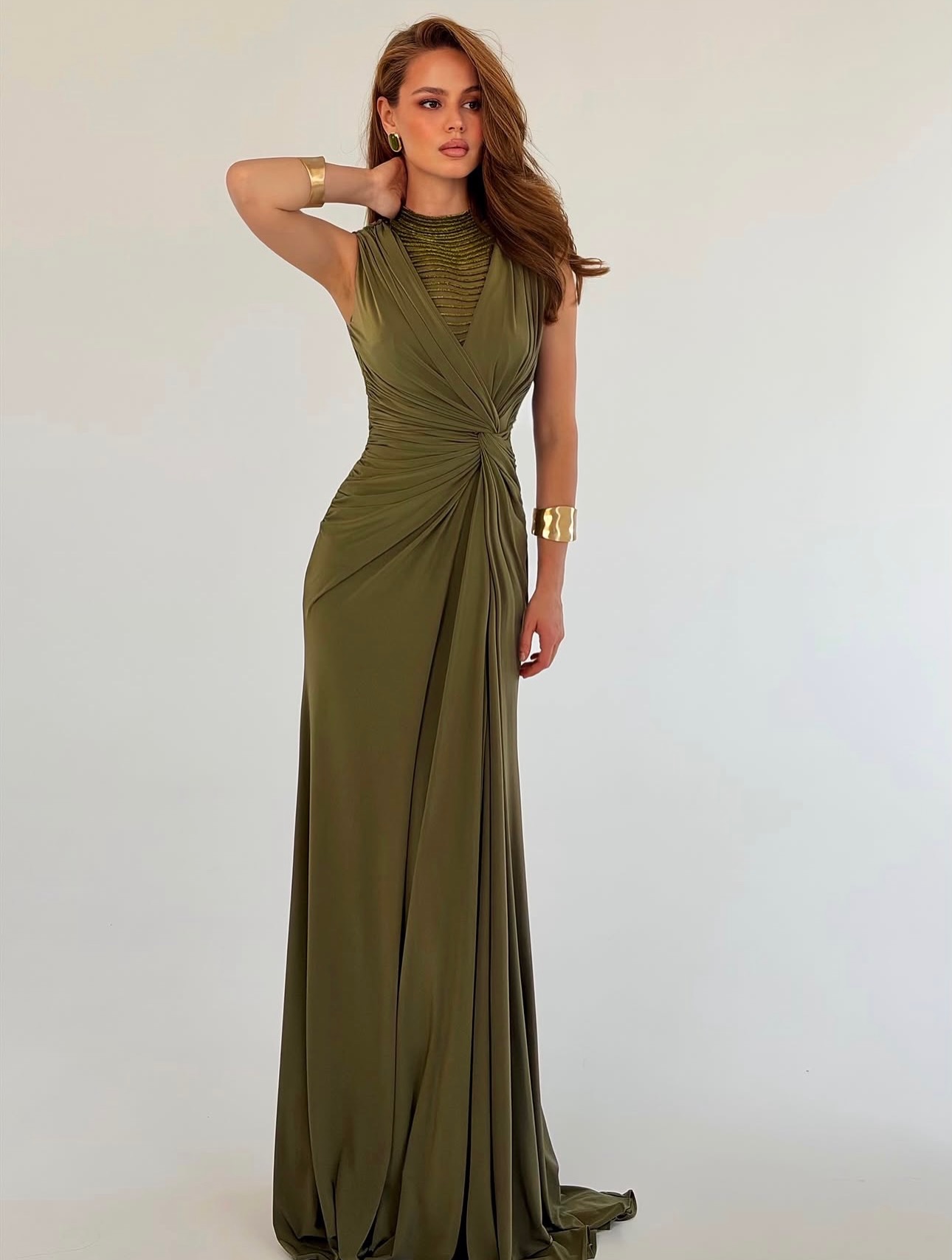 Designed for the woman who doesn’t just enter the room – ONLY SHE (2)