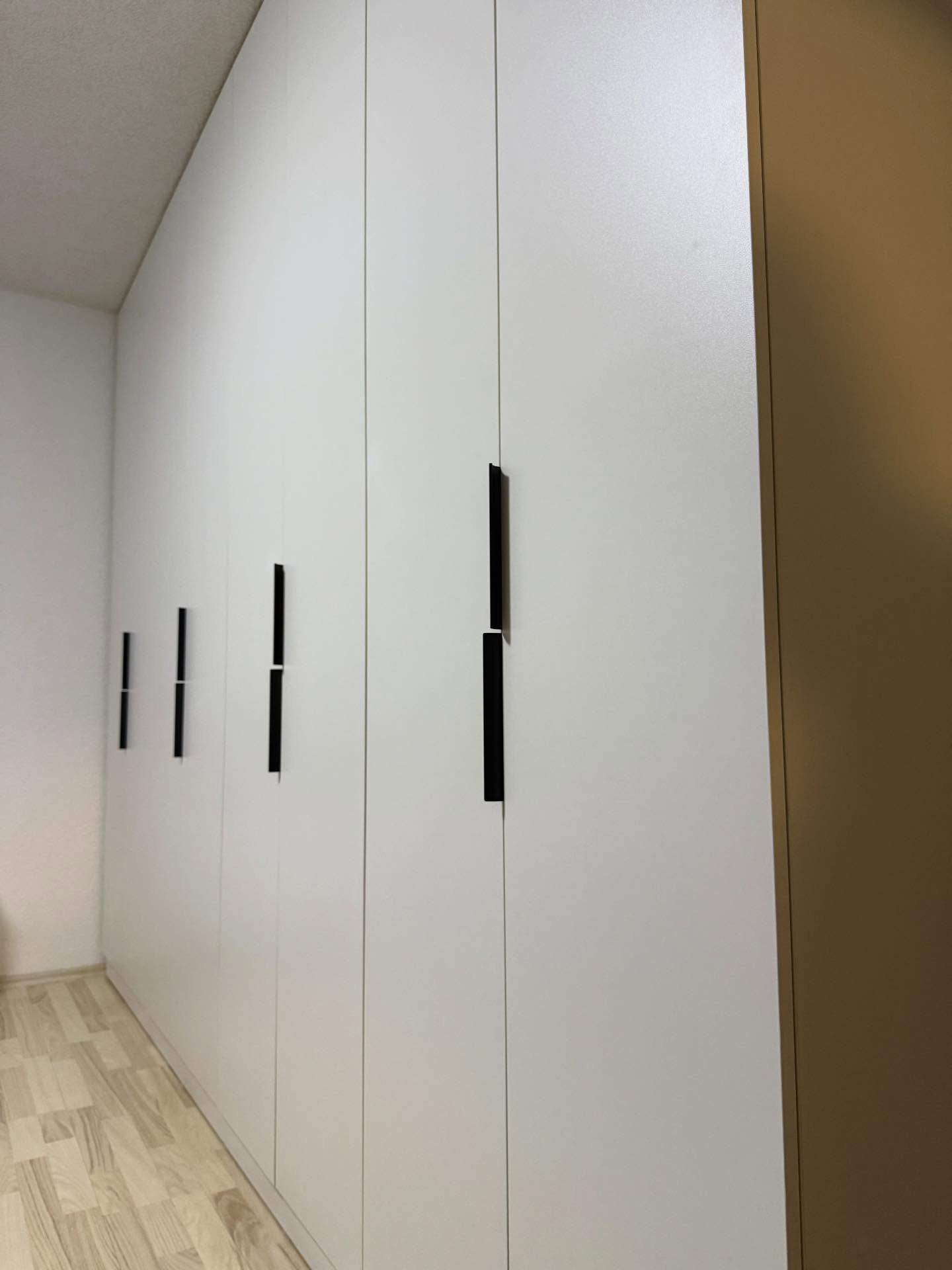 Dollap – Mobileria Loni (3)