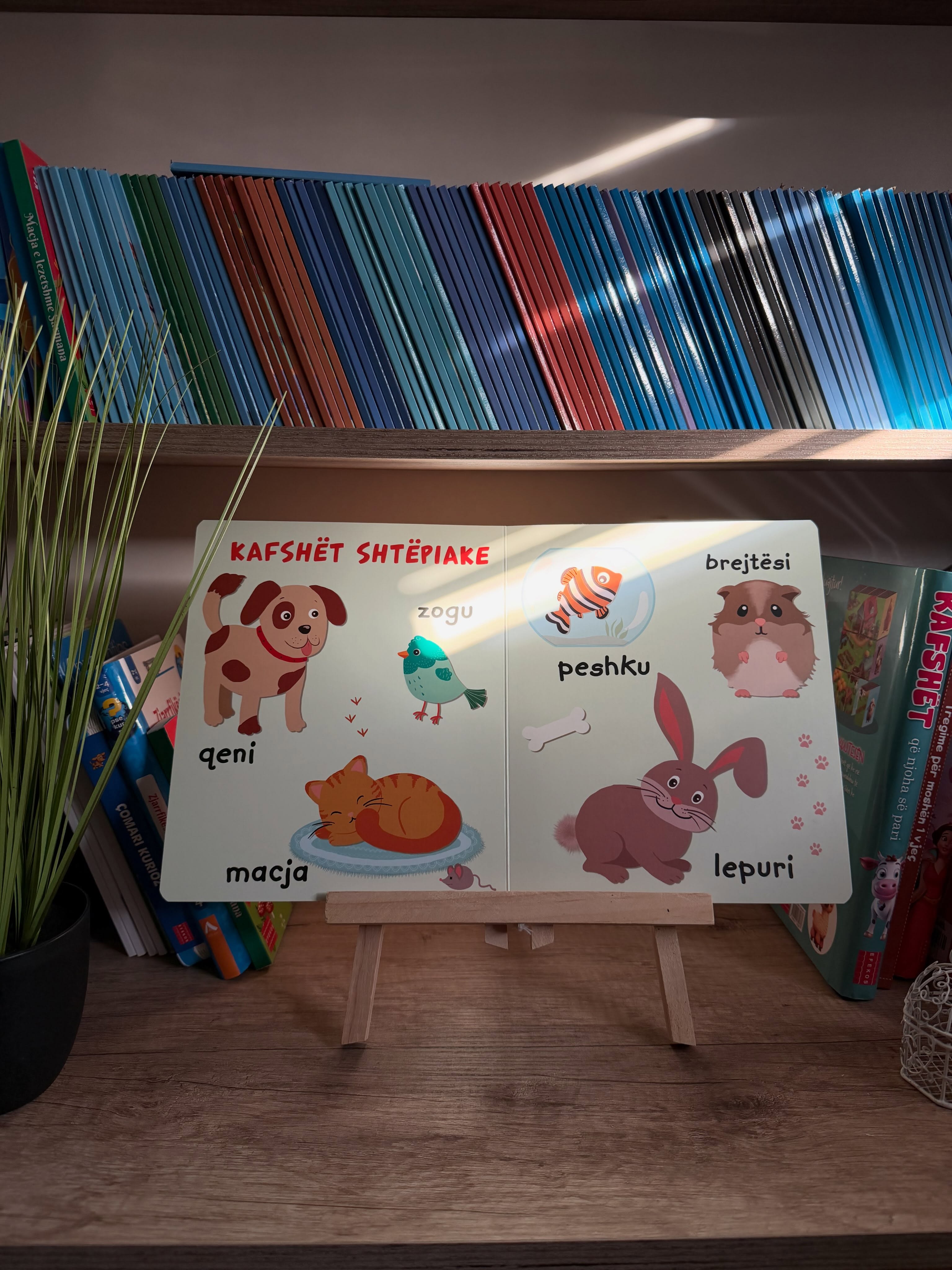 Hapa te vegjel KAFSHËT – Libra • Lodra • Edukim • Mëmësi (3)