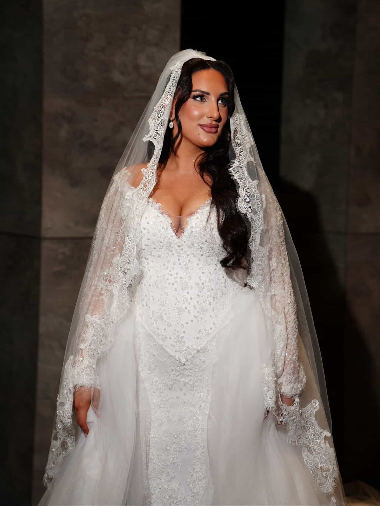 Beautiful bride in ND bridal dress