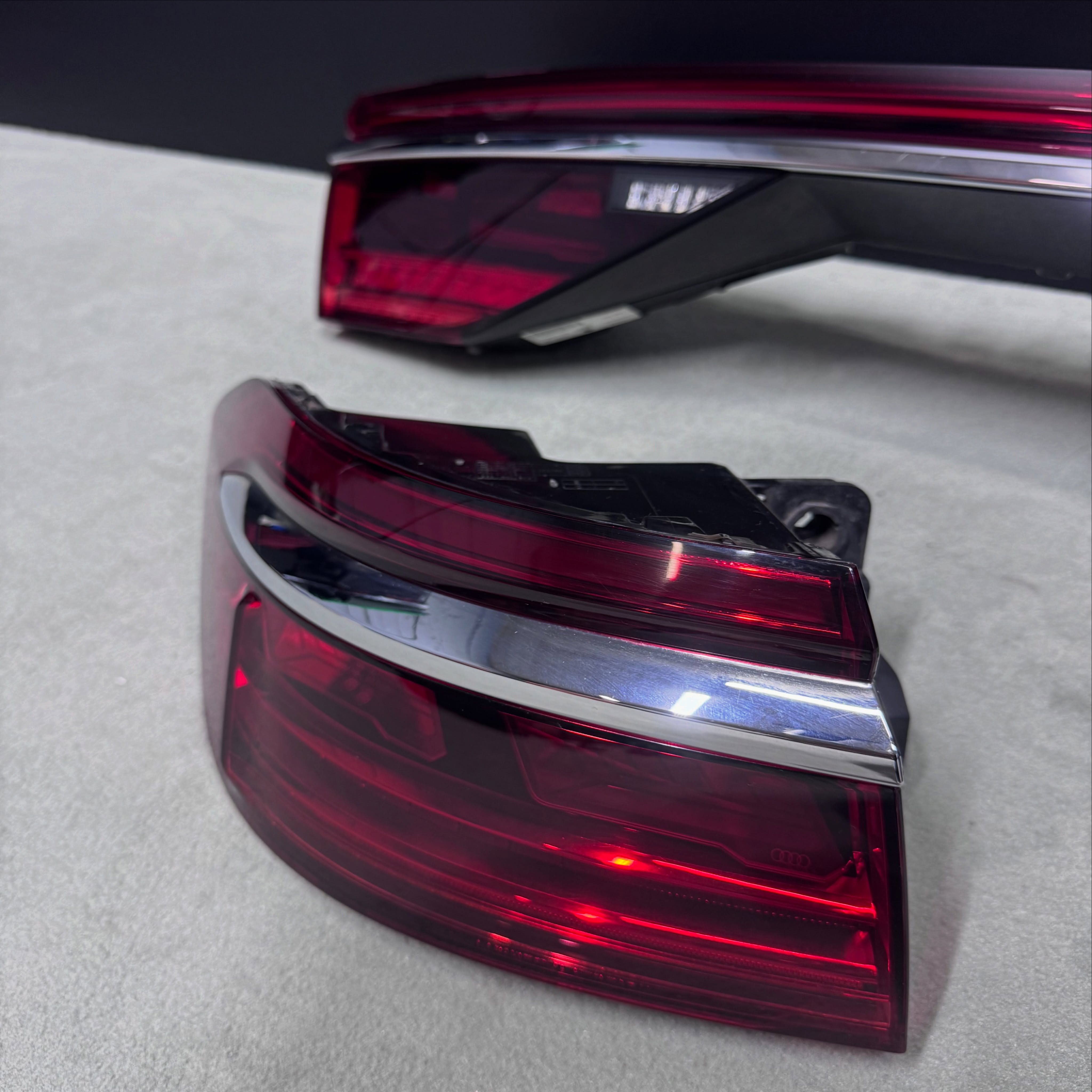 Shtopa OLED MATRIX - Audi A8 4N – BALKAN / LUXURY AUTO PARTS (2)
