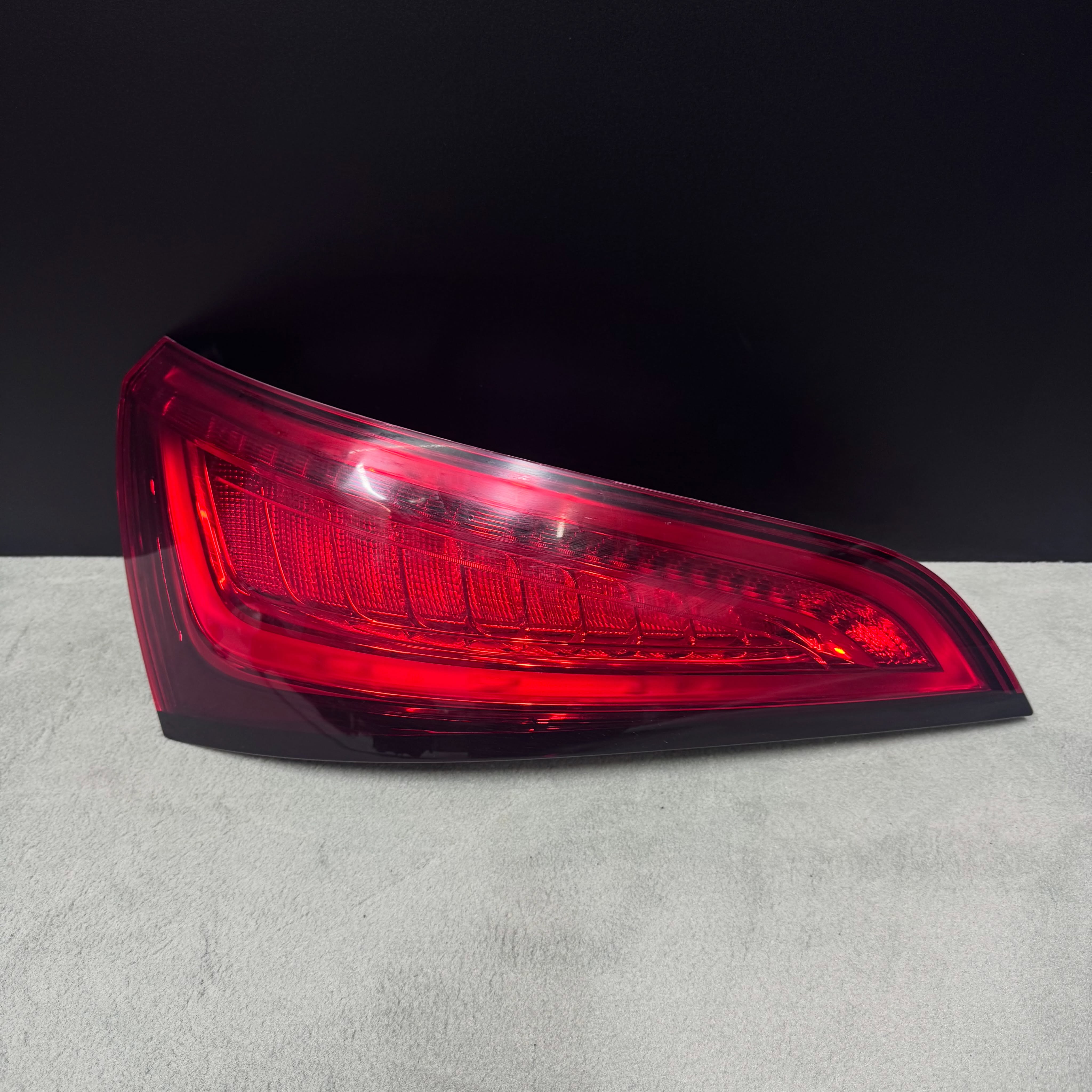 Shtopi i majt USA - Audi Q5 8R LIFT