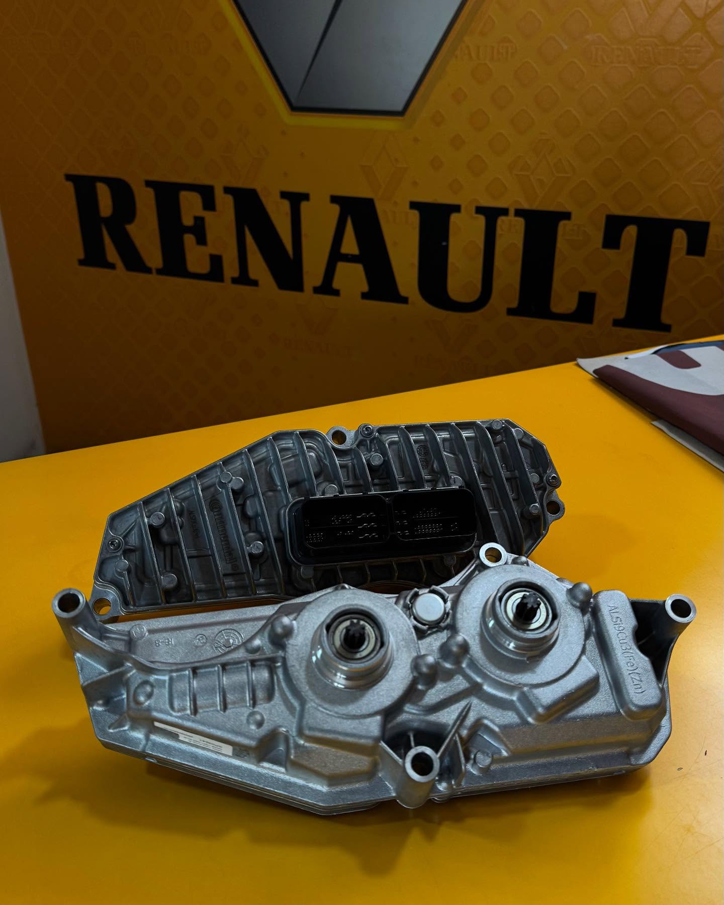 Elektronikat e Ndërruesit të Shpejtësive për Renault