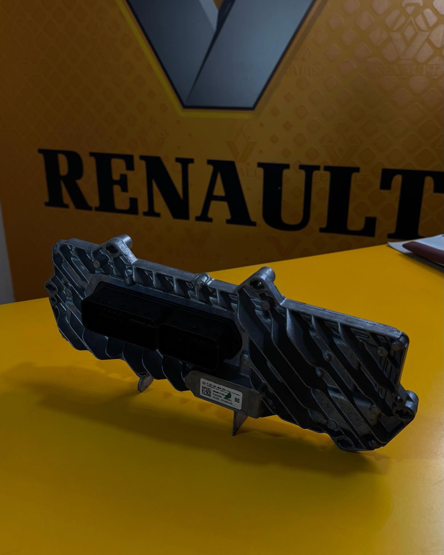 Elektronikat e Ndërruesit të Shpejtësive për Renault – AutoPjesë Muçiqi & Bllaca (2)