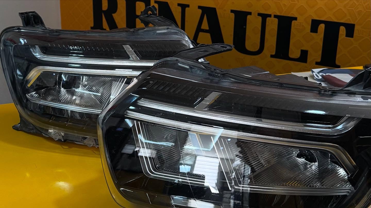LED drita të përparme për Dacia Duster 2020 – AutoPjesë Muçiqi & Bllaca (4)