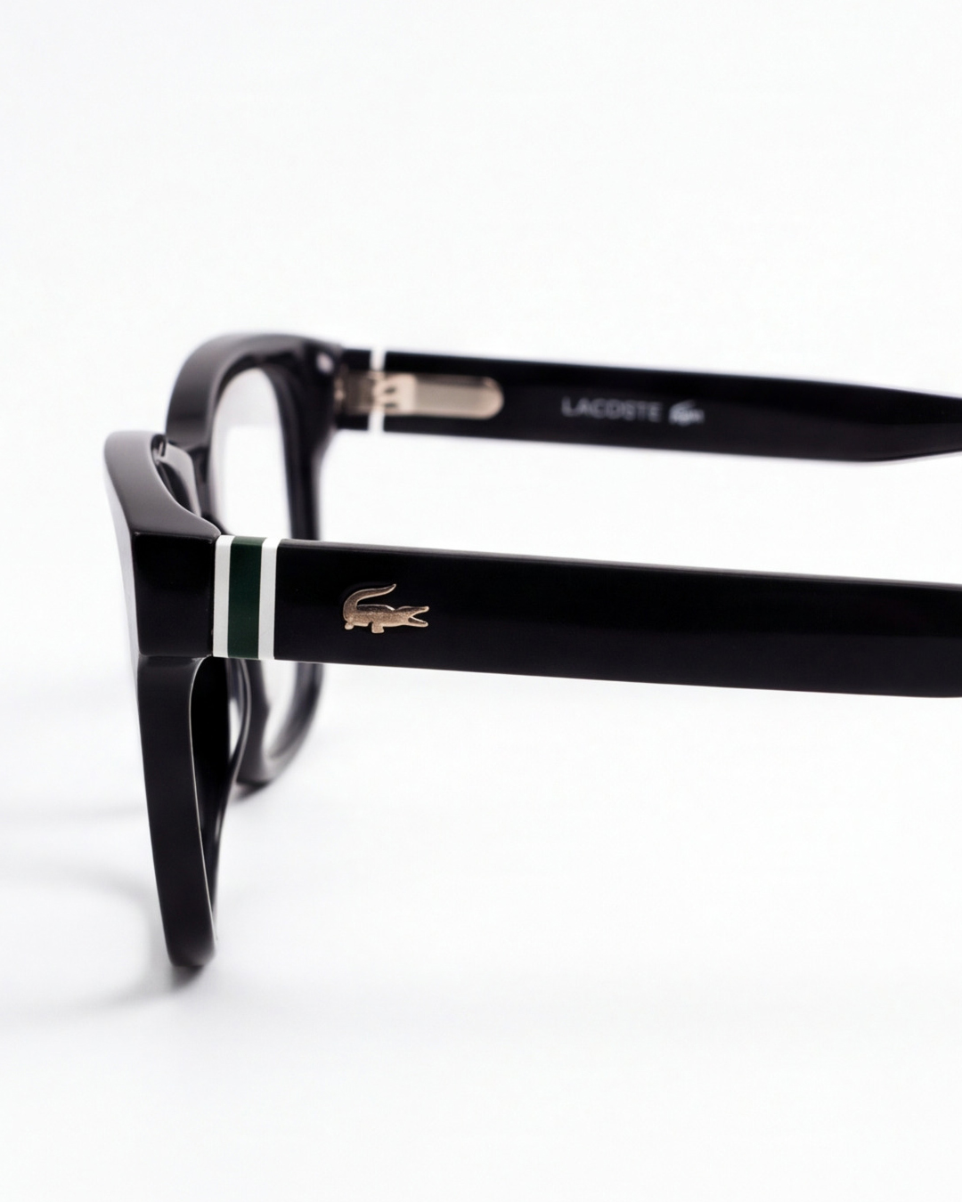 Në punë, në kafe, kudo me ty. – Kristal Optika (3)