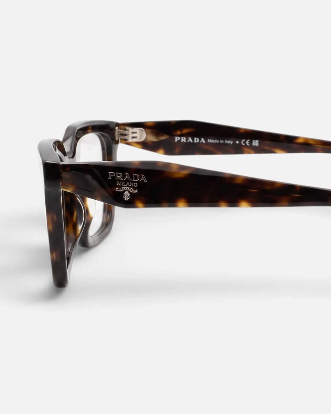 Syzet që e bëjnë krejt kombinimin. – Kristal Optika (3)