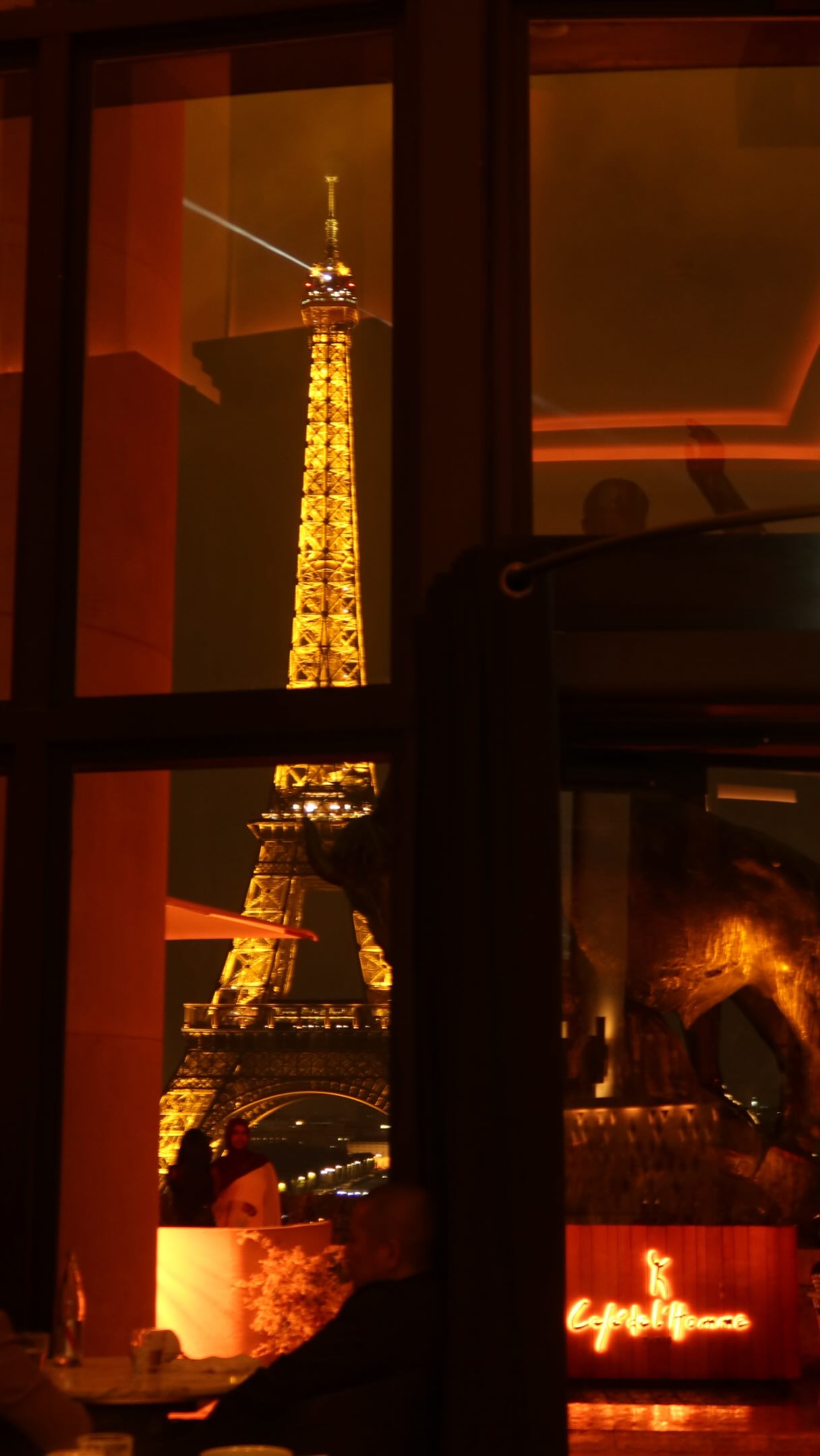 Fall in love with Paris