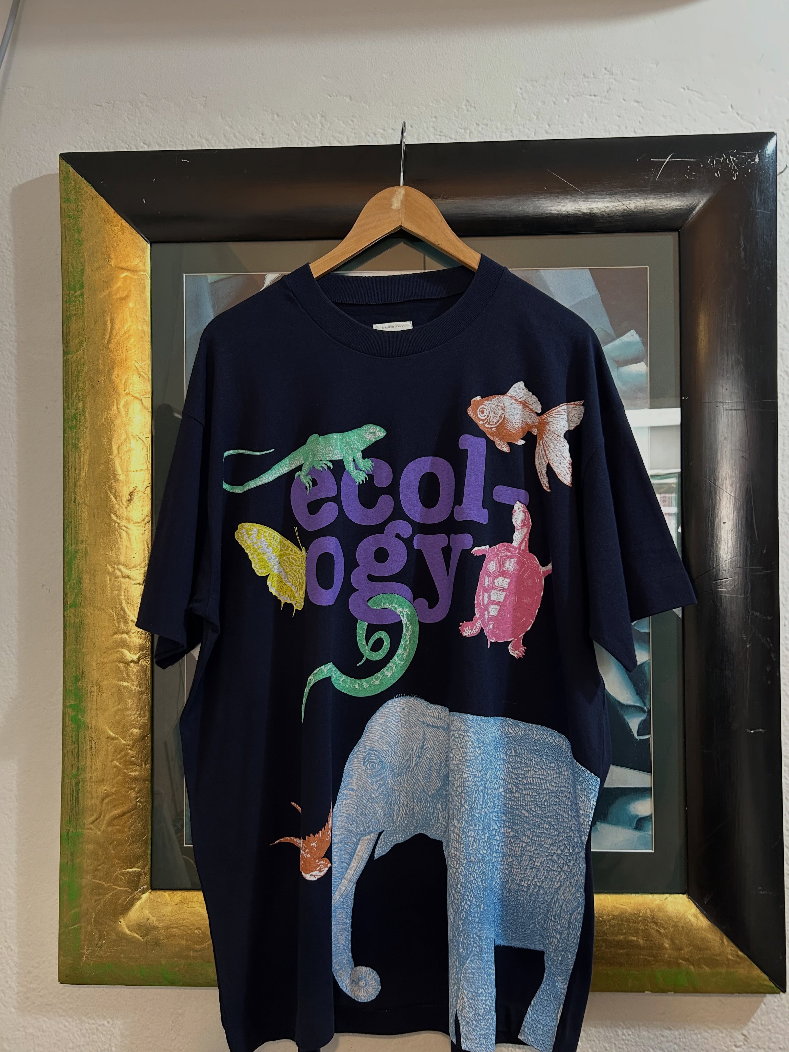 Bluzë vintage Ecology me kafshë XL – 1998 VINTAGE STORE