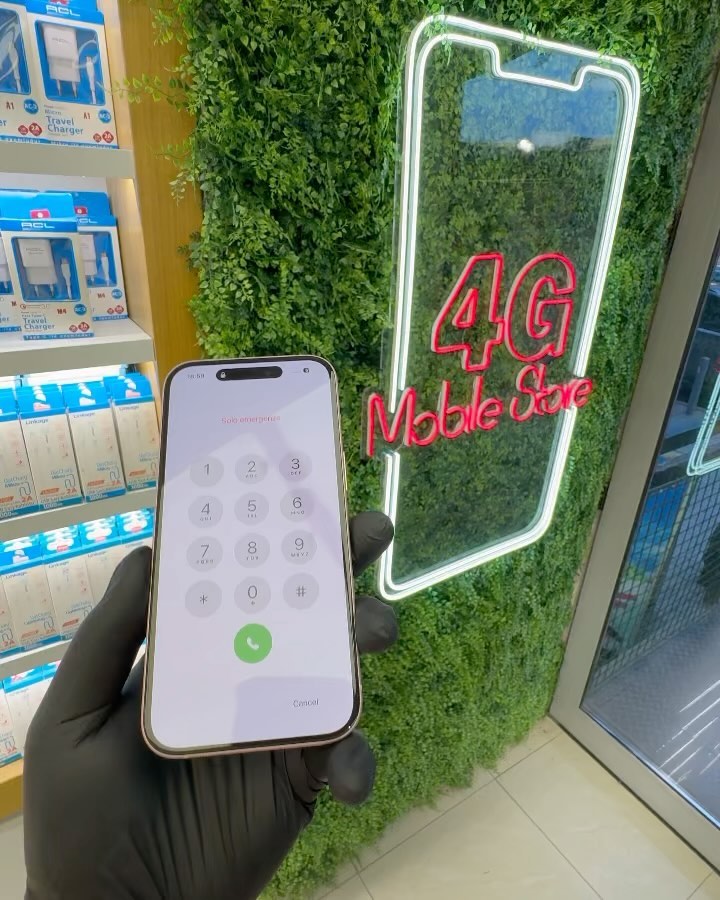 Ndërrim i xhamit të ekranit për iPhone 15 – 4G Mobil Store (2)