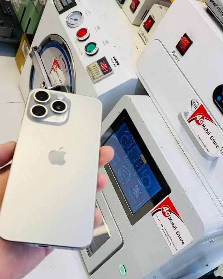 Xham i pasmë iPhone 15 Pro Max Natural Titanium – 4G Mobil Store (3)
