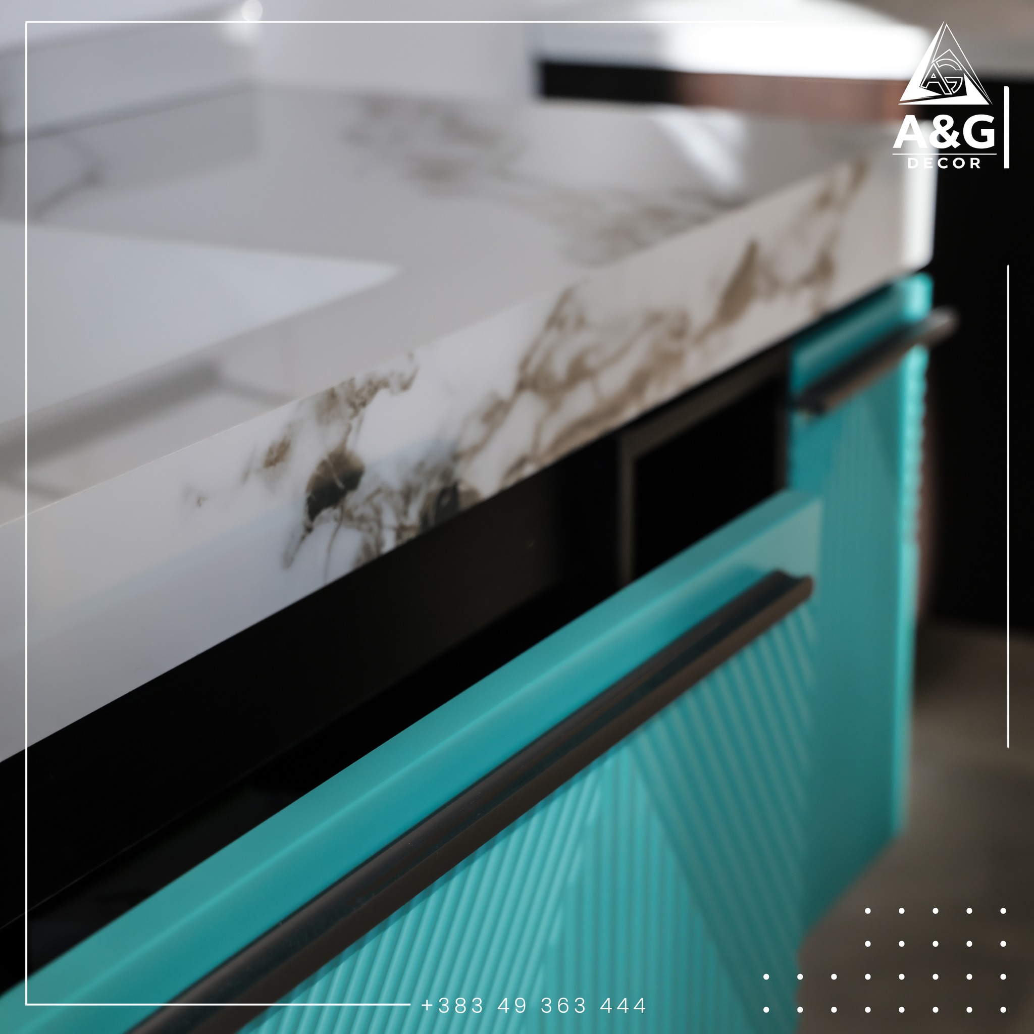 Dollap banjoje me sipërfaqe mermeri – AG Decor