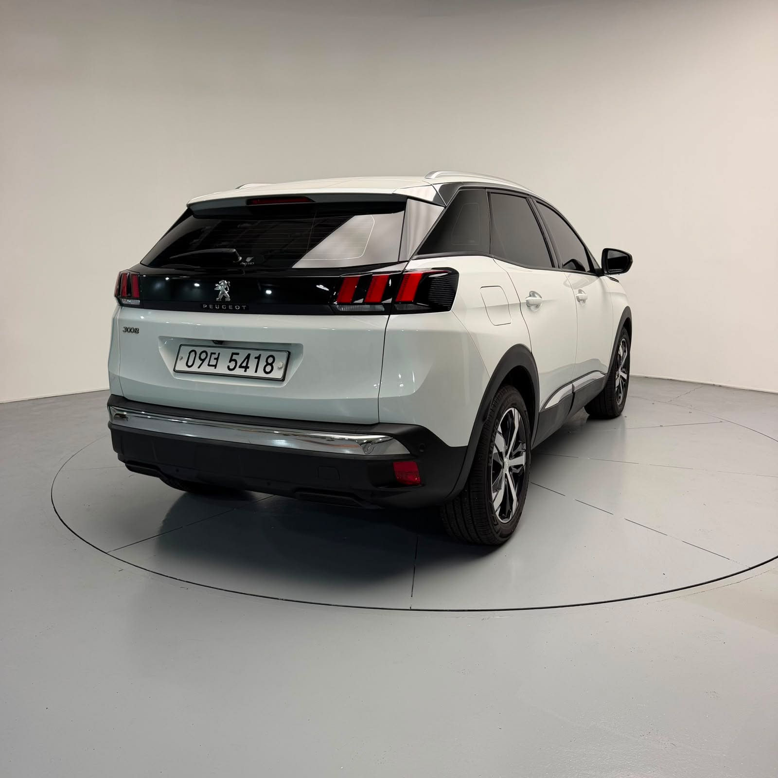 Peugeot 3008 1.6 BlueHDi viti 2018 – Albkor Import Kosova (4)