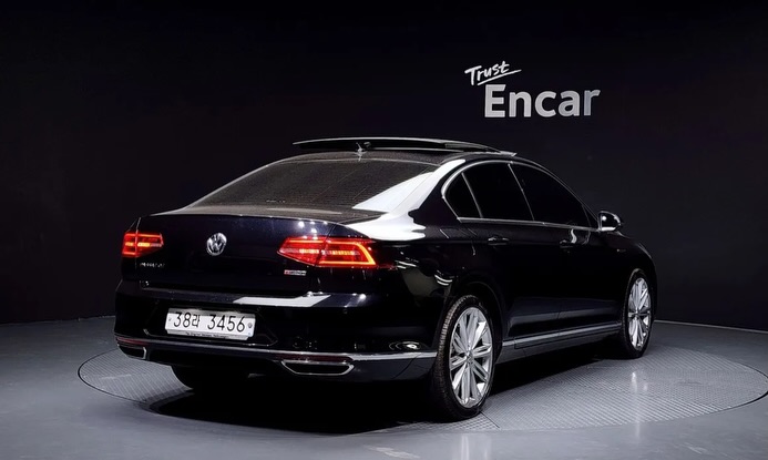 Volkswagen Passat GT Prestige 4Motion 2018 – Albkor Import Kosova (2)