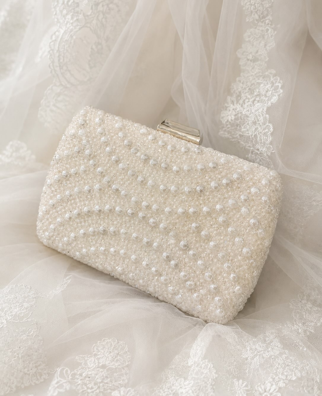 Këpucë nusërie krem me takë dhe perla – alp shoes & bags (2)