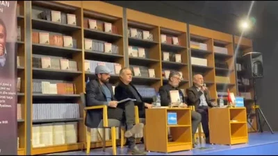 Takim letrar me Ben Blushi në librari
