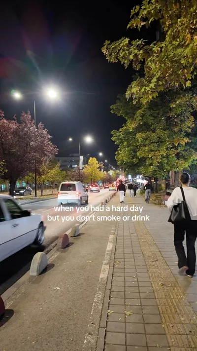 Postim për blerje në dyqan artistik