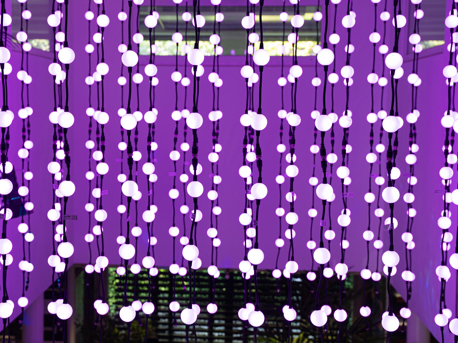Top LED RGB Eurolite Pixel Ball 360° – AMC STORE (2)