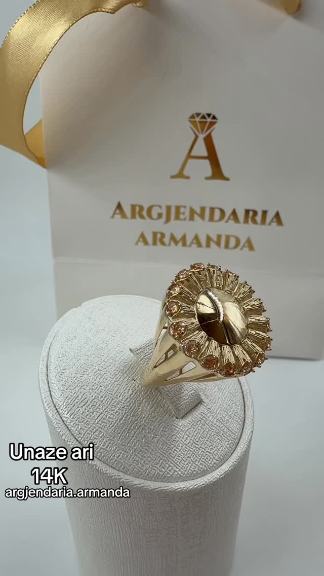 Unazë ari 14 karat me dizajn rrezesh – Argjendaria Armanda