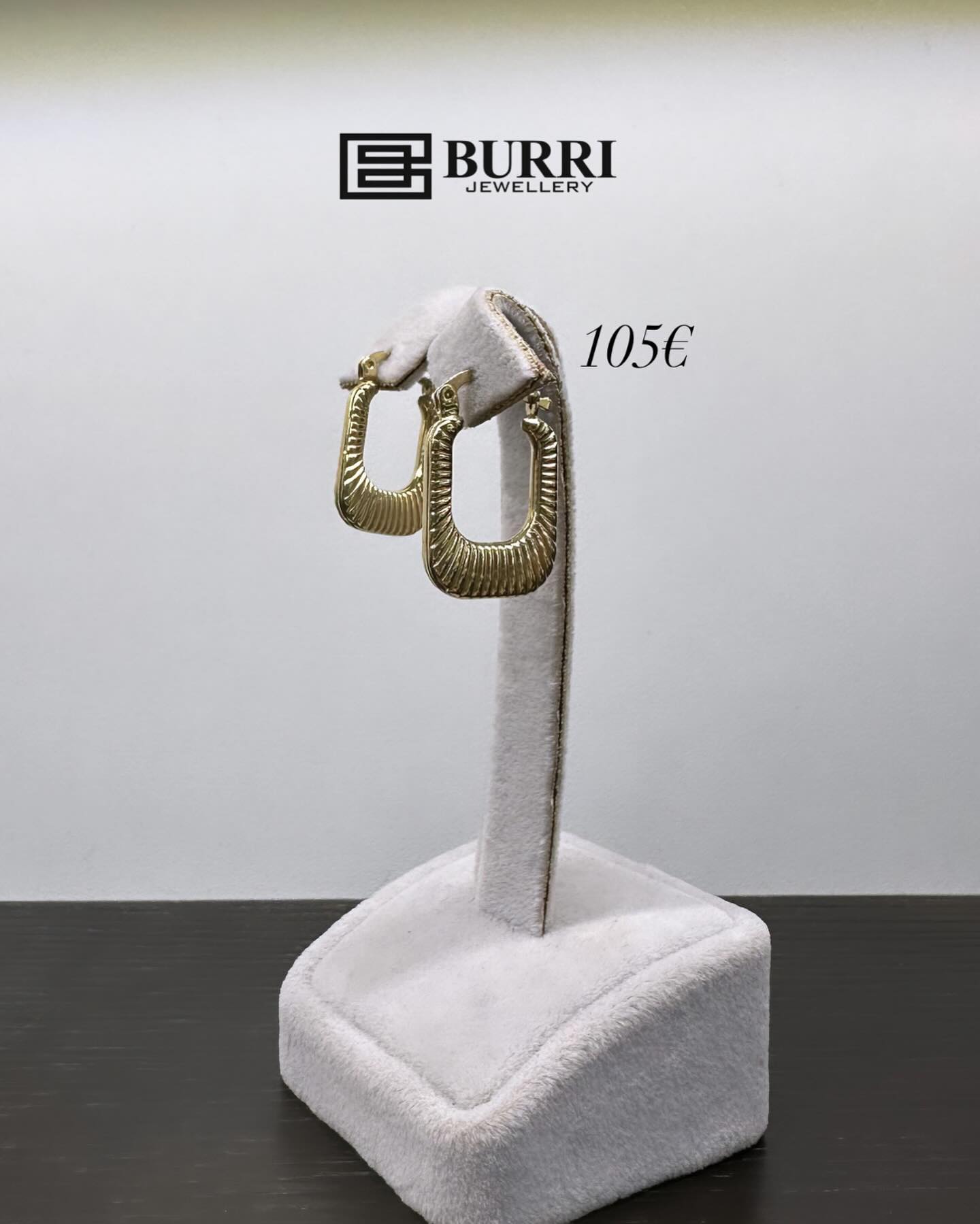 Vathë ari 14 karat rrethore të përdredhura – ARGJENDARIA BURRI (3)