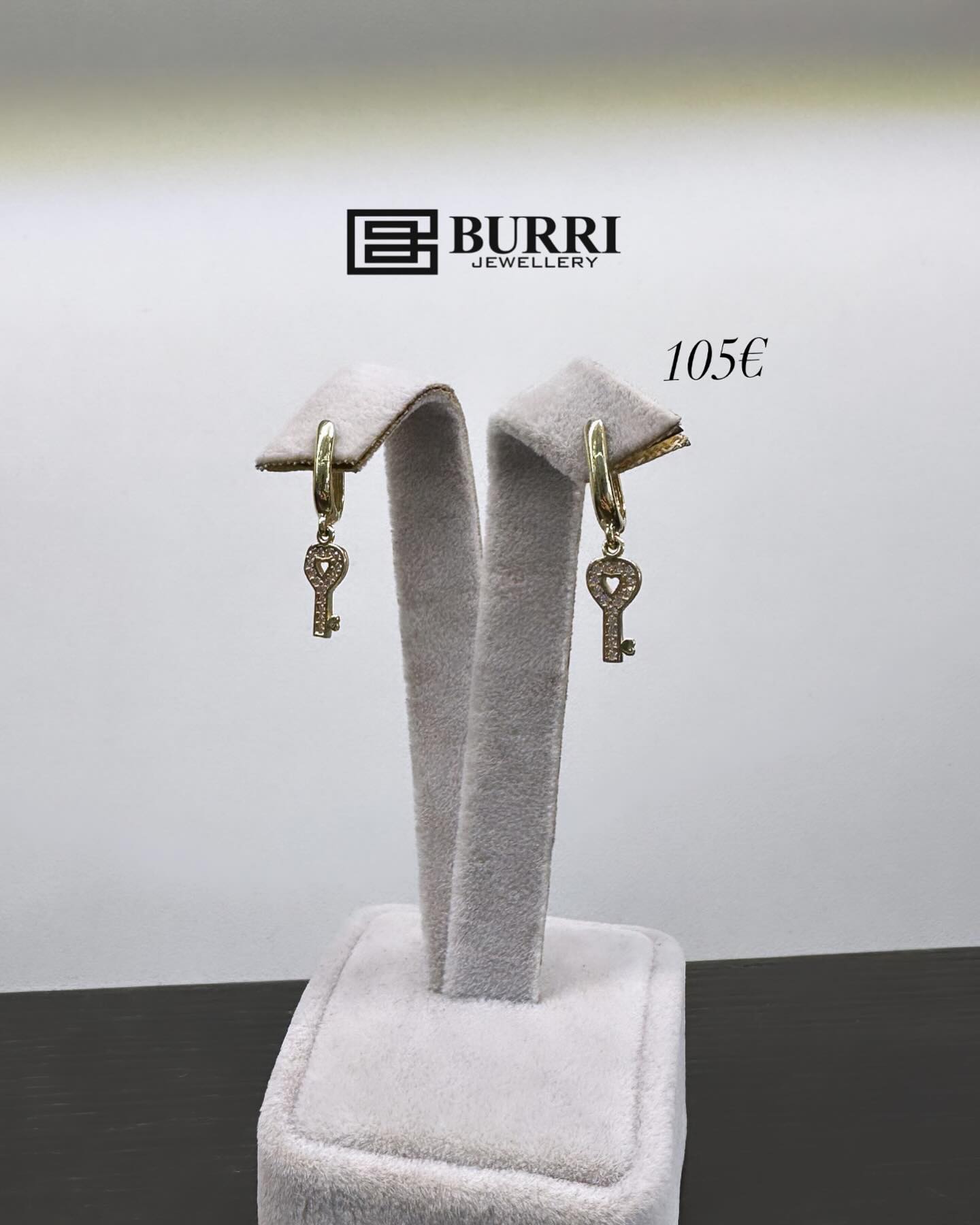 Vathë ari 14 karat me varëse zemre – ARGJENDARIA BURRI (2)