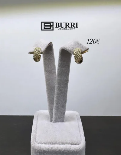 Vathë ari 14 karat të vogla me gurë
