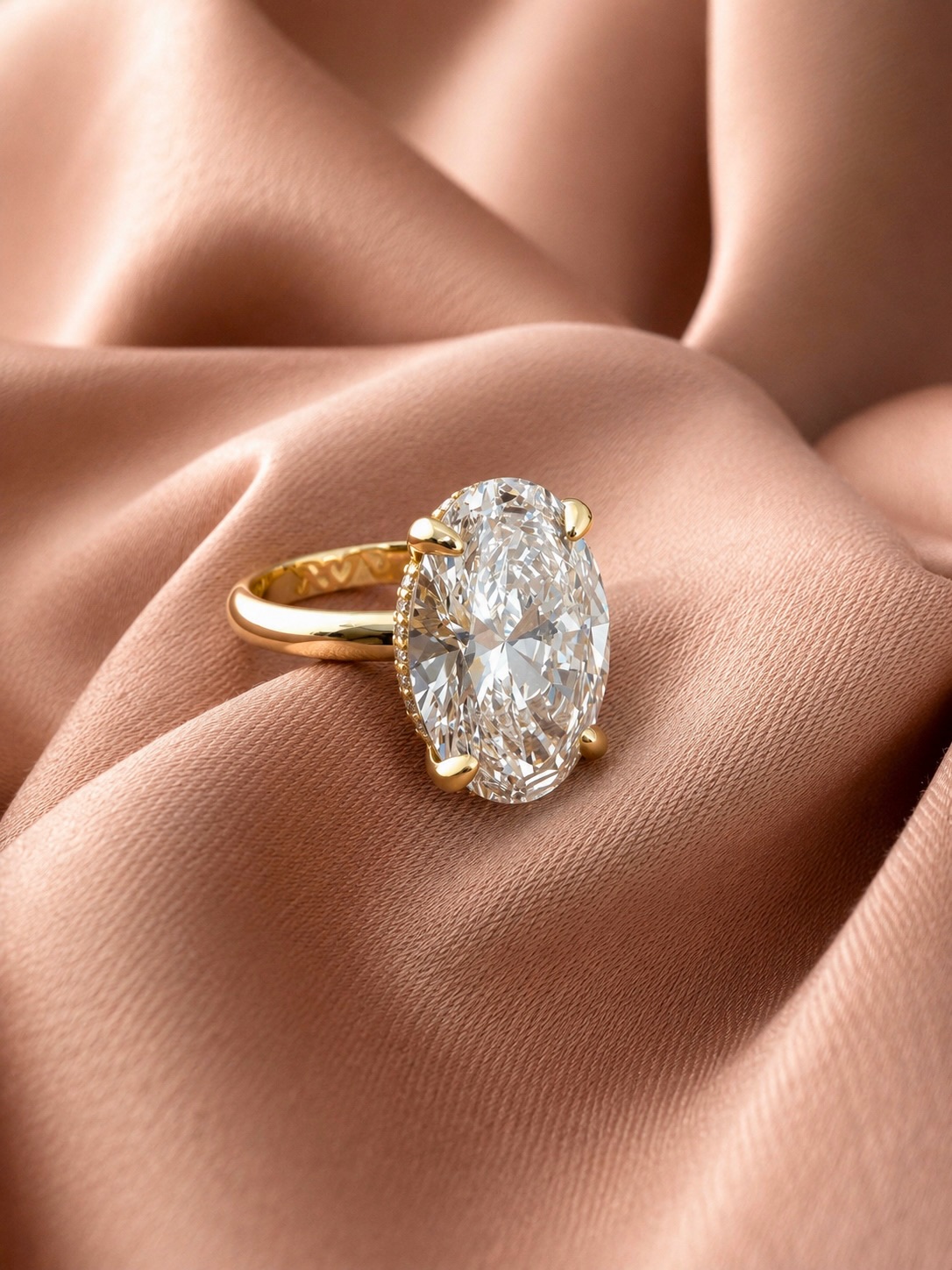 Unazë fejese ari me diamant oval 7 karat – Ariana Nila | Designer