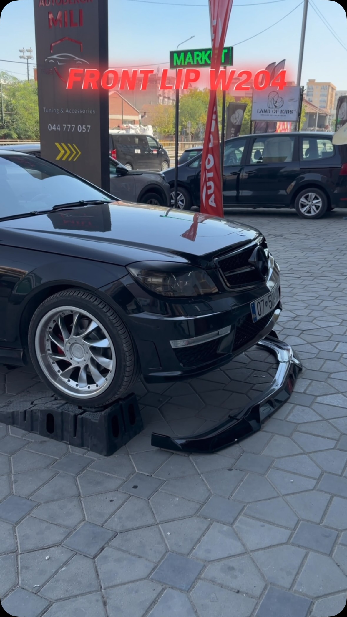 Front lip për Mercedes W204 – AUTO DEKOR PRISHTINA