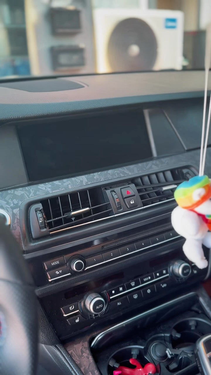 Kondicioner për BMW Seria 5 F10 – Auto Pjesë Nexhmedini