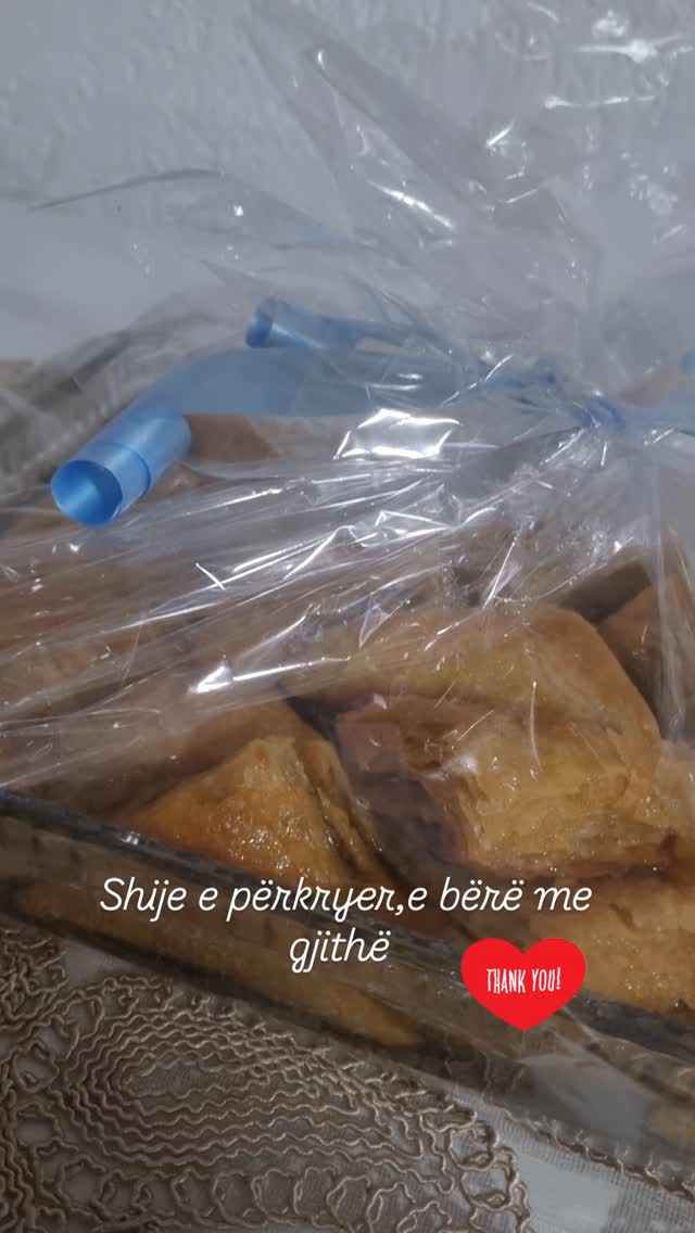 Bakllava shtëpie e paketuar për dhuratë – Bakllava Tradicionale