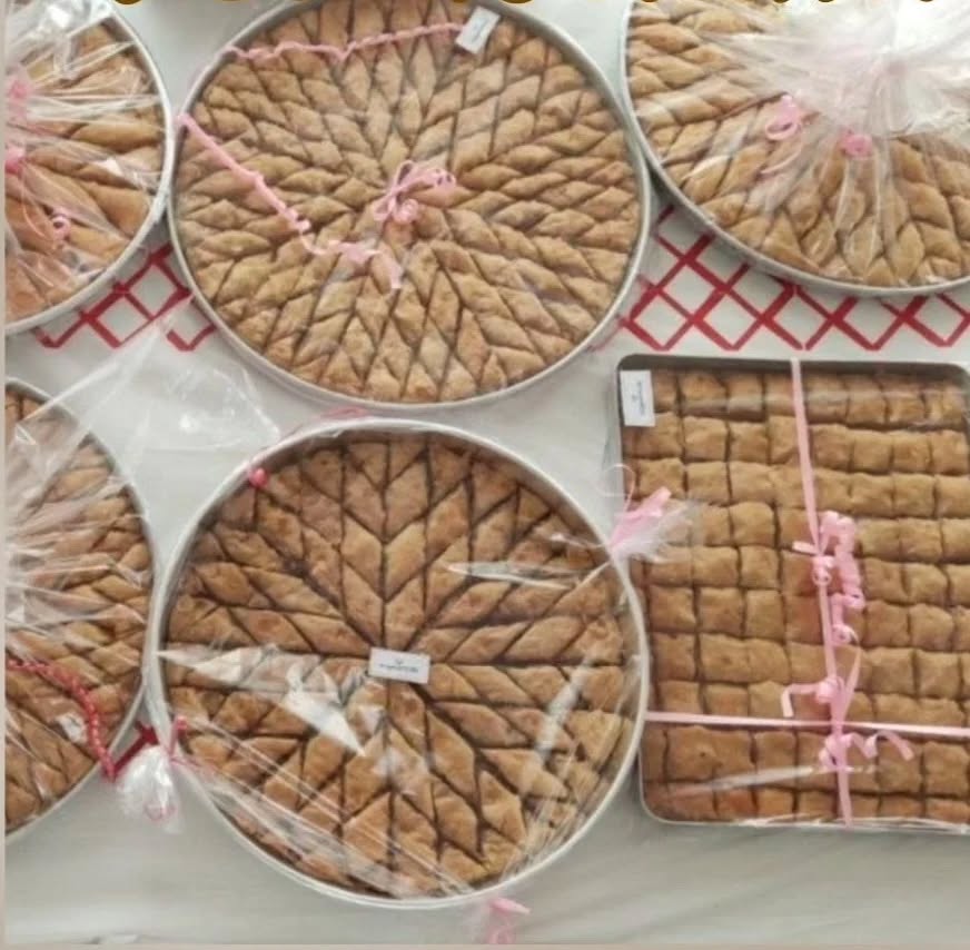 Tepsi bakllave të paketuara për porosi – Bakllava-Podujevë