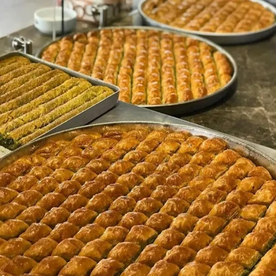 Tepsi bakllave të ndryshme