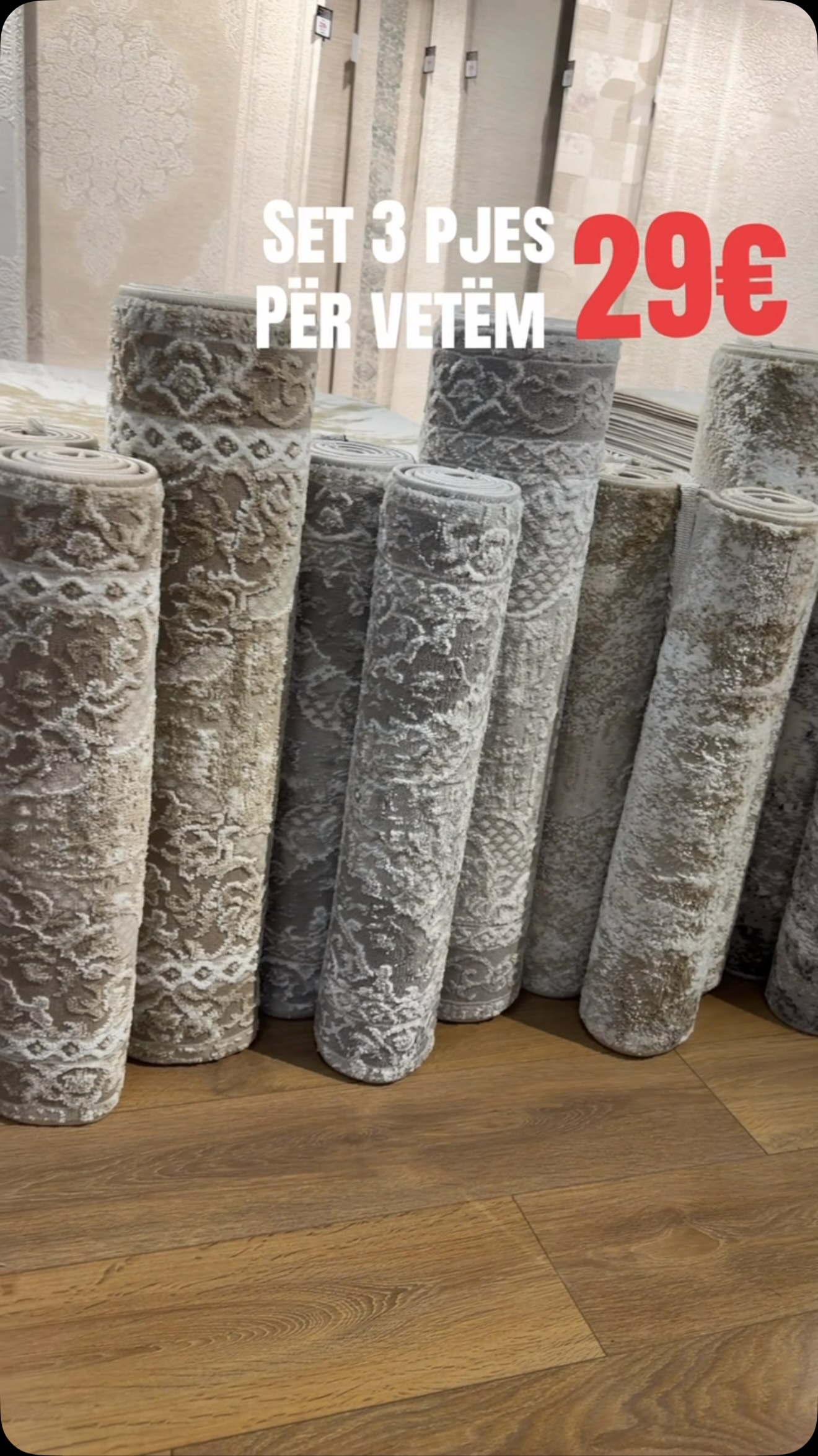 Set tepihash gri 3 pjesë për dhomë gjumi – Salloni i Tepihave “BenoBeko”