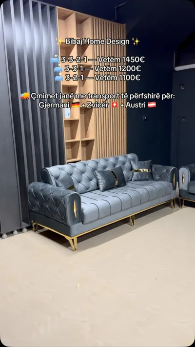 Divan gri kadife me këmbë të arta