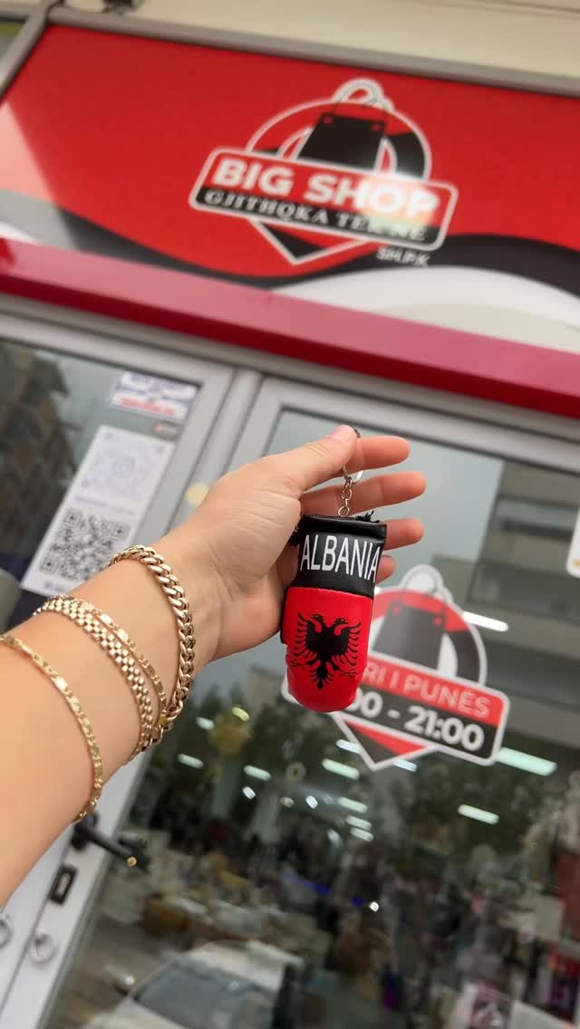 Varëse çelësash me flamurin e Shqipërisë – Big shop Gjilan