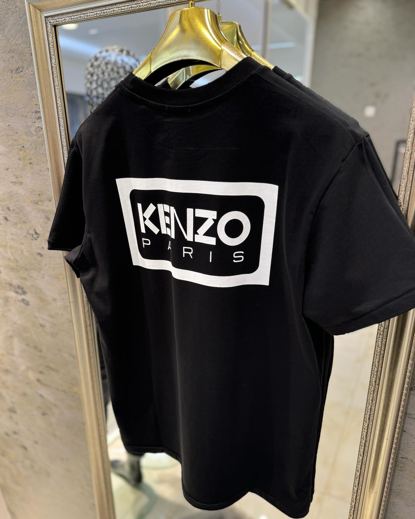 Maicë Kenzo e zezë me logo të vogël – BLACK STORE (2)
